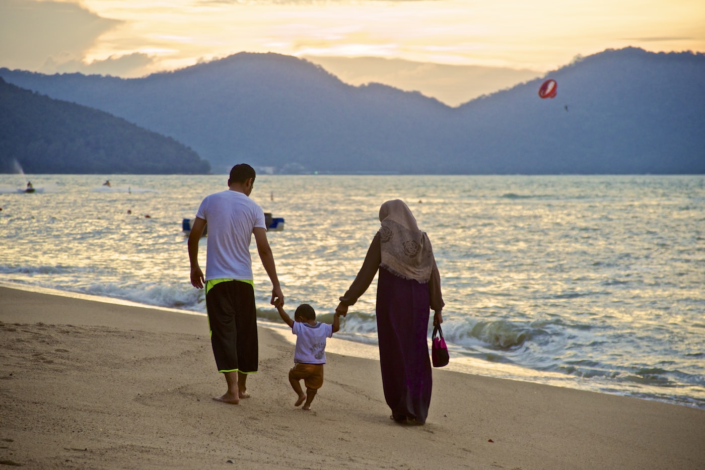 First-Time Umrah: A Step-by-Step Guide to the Rites